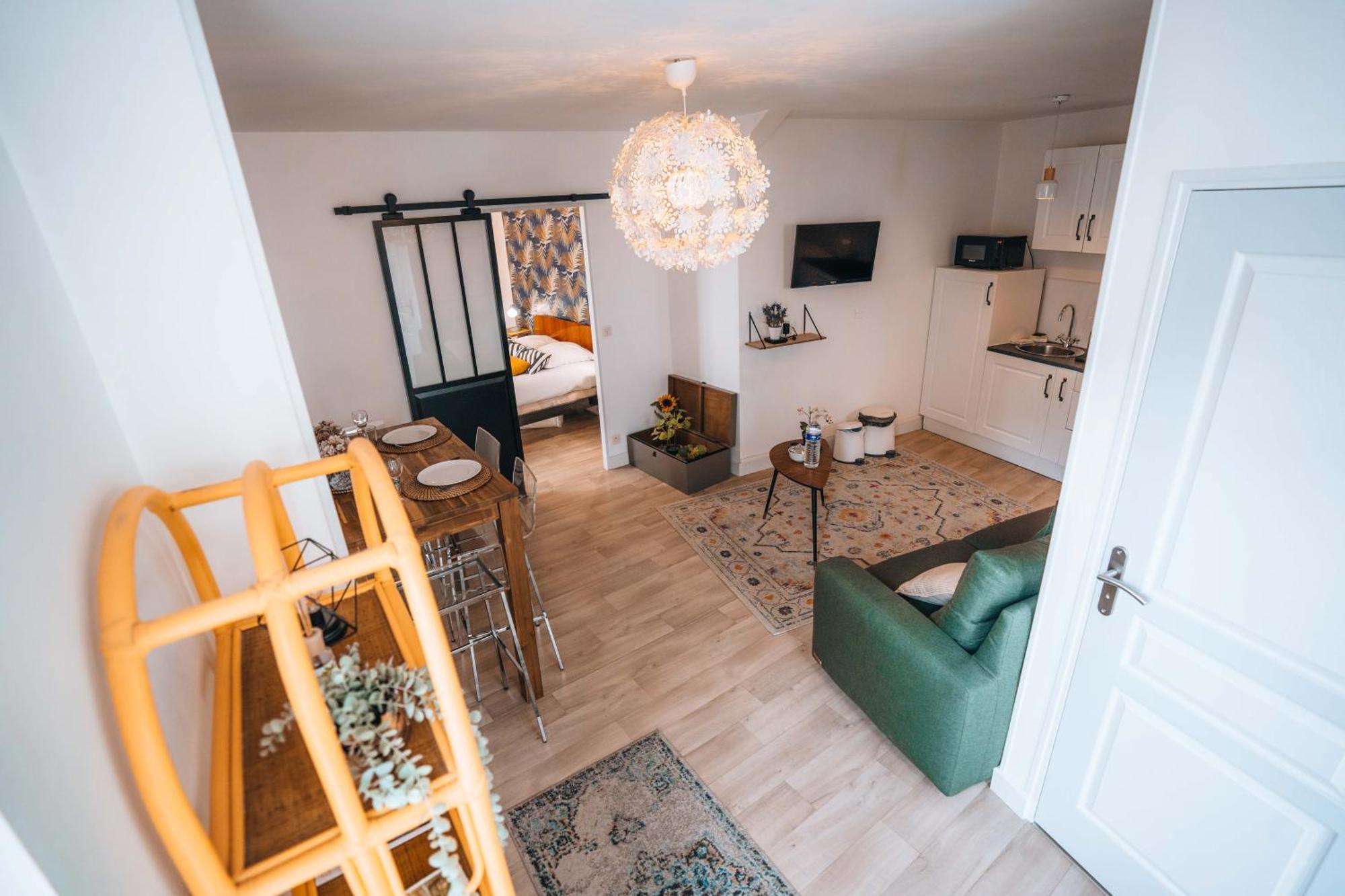 Appartement Les Petits Roys à Châteauroux Extérieur photo